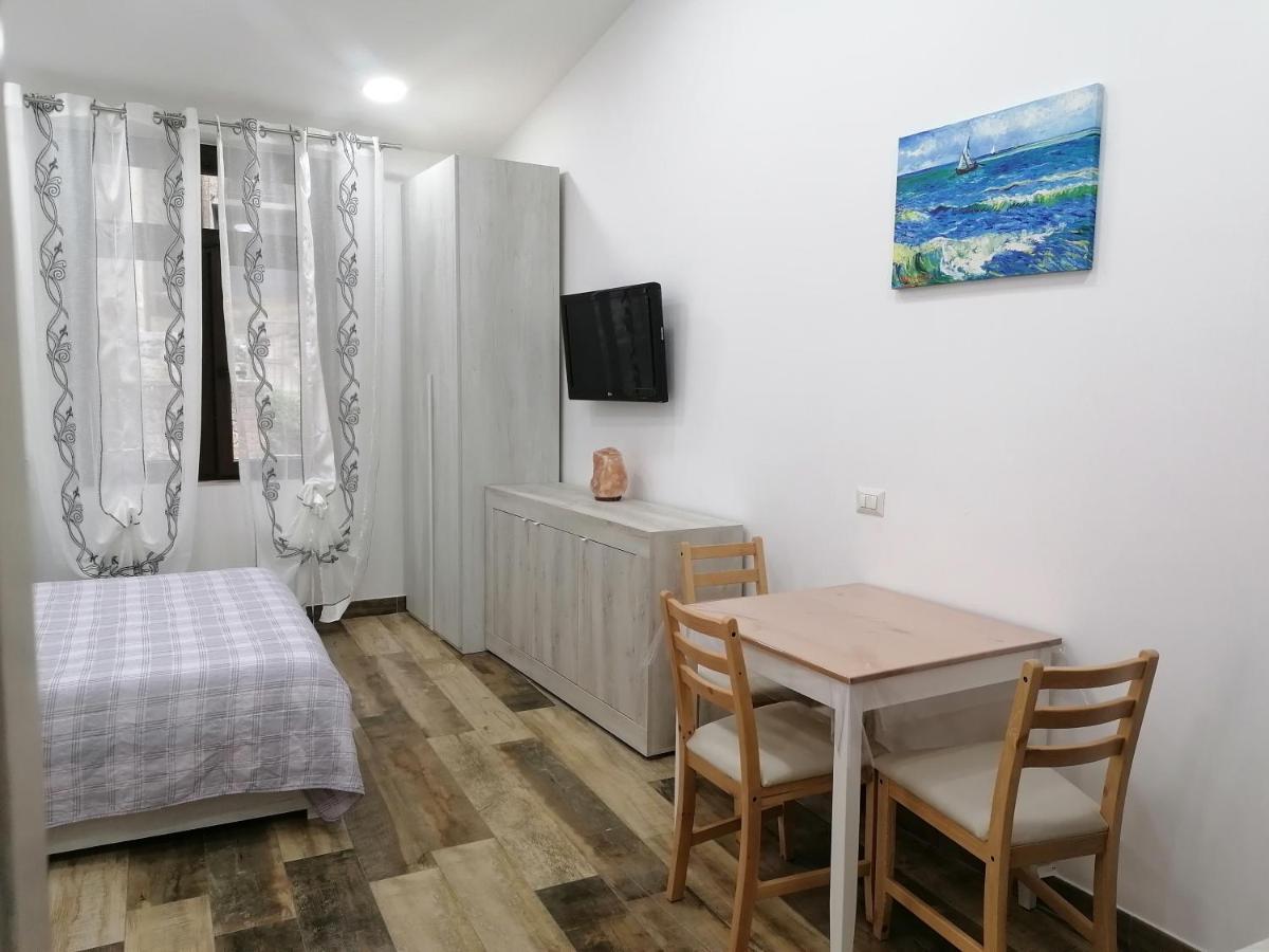 Il Cavour Daire Caprarola Dış mekan fotoğraf