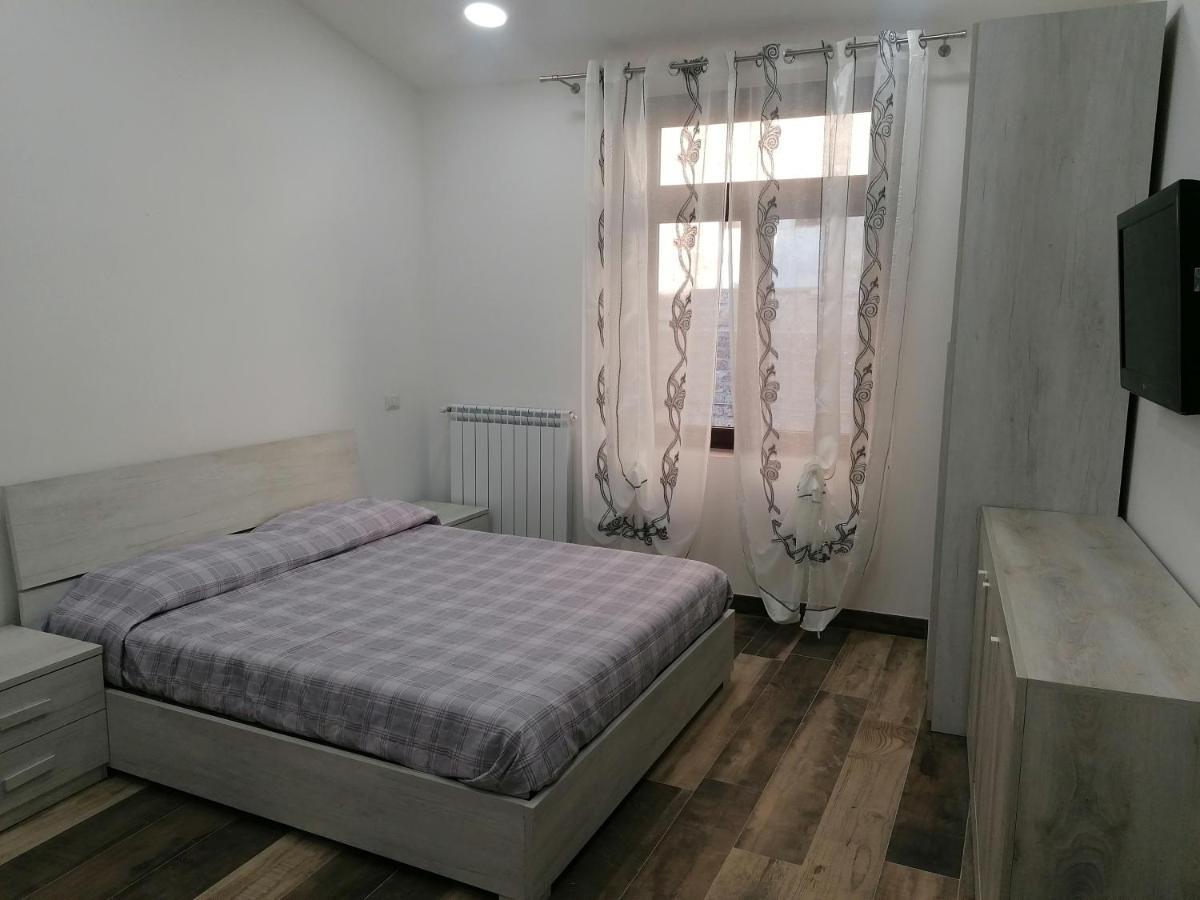 Il Cavour Daire Caprarola Dış mekan fotoğraf